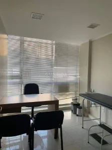 Sala Comercial para alugar, 70m² no Centro Histórico, Porto Alegre