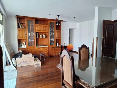 Apartamento com 4 Quartos à venda, 200m² no Icaraí, Niterói