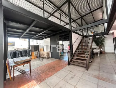 Prédio Comercial com 1 Quarto à venda, 312m² no Osvaldo Rezende, Uberlândia