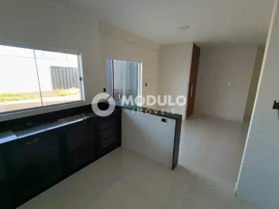 Apartamento com 2 Quartos para alugar, 80m² no Jardim Ipanema, Uberlândia