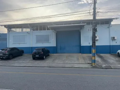 Galpão/Depósito/Armazém para alugar, 700m² no Aventureiro, Joinville