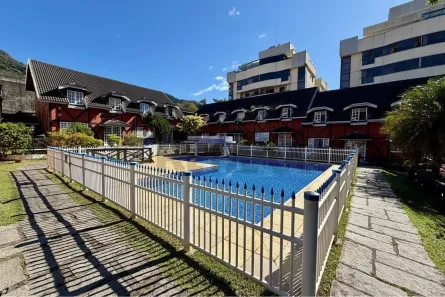 Casa de Condomínio com 4 Quartos à venda, 189m² no Alto, Teresópolis