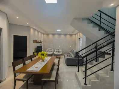 Sobrado com 3 Quartos à venda, 200m² no Jardim Dona Regina, Santa Bárbara D'Oeste