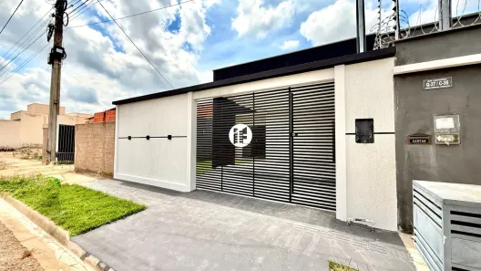Casa com 3 Quartos à venda, 111m² no Floresta Sul, Rio Branco
