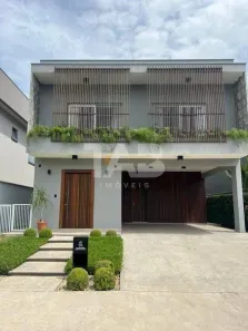 Casa de Condomínio com 3 Quartos à venda, 310m² no Santa Regina, Camboriú