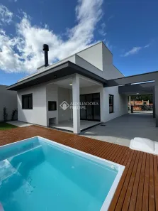 Casa com 3 Quartos à venda, 150m² no Forquilhas, São José