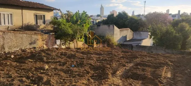 Lote/Terreno à venda, 180m² no Monte Castelo, São José dos Campos