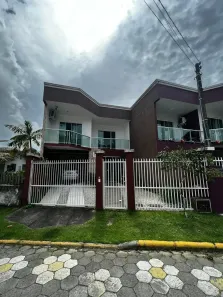 Sobrado com 3 Quartos à venda, 135m² no Centro, Penha