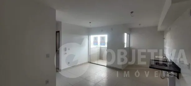 Apartamento com 2 Quartos para alugar, 60m² no Segismundo Pereira, Uberlândia