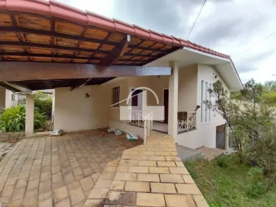 Casa com 3 Quartos à venda, 250m² no Mangabeiras, Sete Lagoas