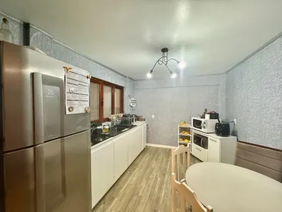 Casa com 8 Quartos à venda, 321m² no Coqueiros, Florianópolis