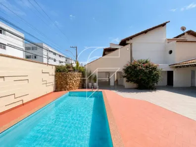 Casa com 5 Quartos à venda, 380m² no Ipiranga, Guarapari