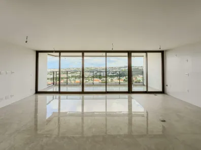 Apartamento com 3 Quartos à venda, 139m² no Sul, Brasília