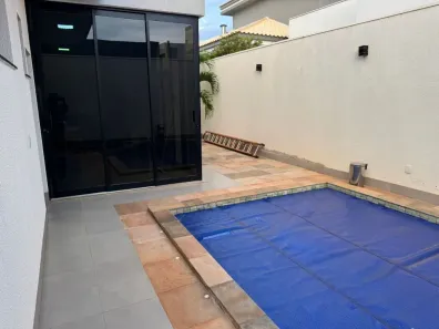 Casa de Condomínio com 3 Quartos à venda, 194m² no Novo Mundo, Uberlândia