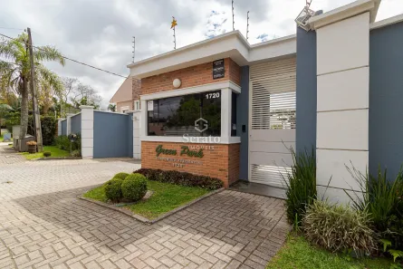 Lote/Terreno à venda, 200m² no Santa Cândida, Curitiba