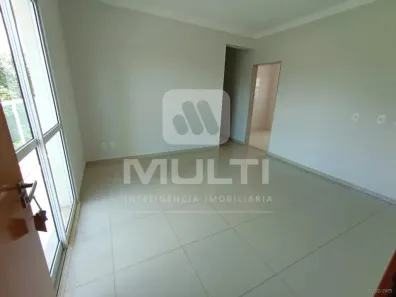 Apartamento com 2 Quartos para alugar, 70m² no Jaraguá, Uberlândia