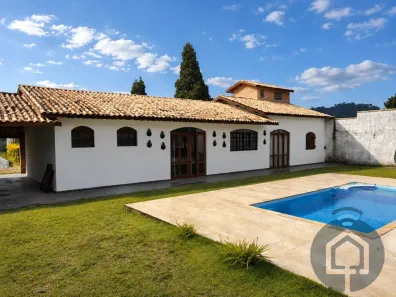 Fazenda/Sítio com 3 Quartos à venda, 115m² no Pavão (Canguera), São Roque
