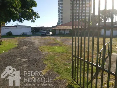 Lote/Terreno à venda, 3000m² no Pituaçu, Salvador