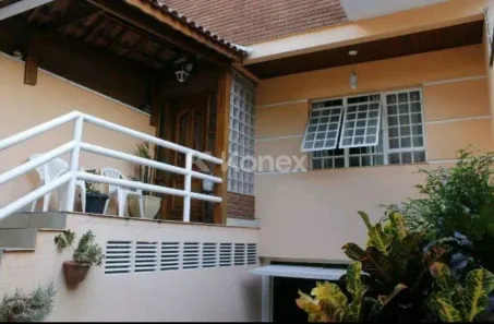 Casa com 3 Quartos à venda, 160m² no Vila Leonor, São Paulo
