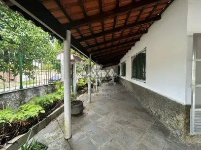 Casa com 3 Quartos à venda, 352m² no Jardim Brasil, Caraguatatuba