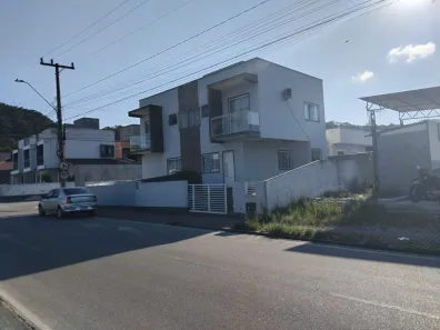 Sobrado com 2 Quartos à venda, 85m² no Bela Vista, Palhoça