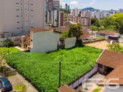 Lote/Terreno à venda, 800m² no Glória, Joinville