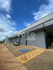 Imóvel Comercial para alugar, 559m² no Segismundo Pereira, Uberlândia