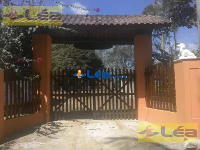 Fazenda/Sítio com 3 Quartos à venda, 2400m² no Chácaras Duchen, Suzano
