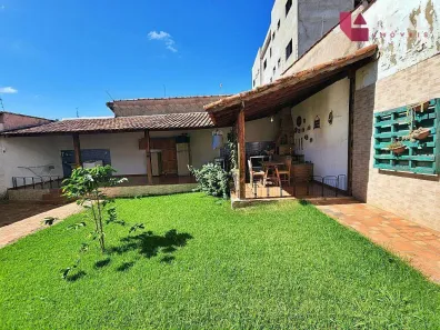 Casa com 3 Quartos à venda, 189m² no Recanto dos Fernandes I, Pouso Alegre