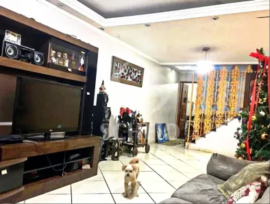 Sobrado com 3 Quartos à venda, 150m² no Vila do Castelo, São Paulo