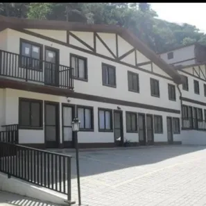Apartamento com 2 Quartos à venda, 75m² no Samambaia, Petrópolis