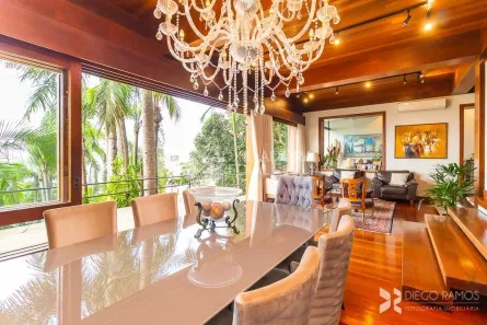 Casa com 4 Quartos à venda, 524m² no Vila Assunção, Porto Alegre