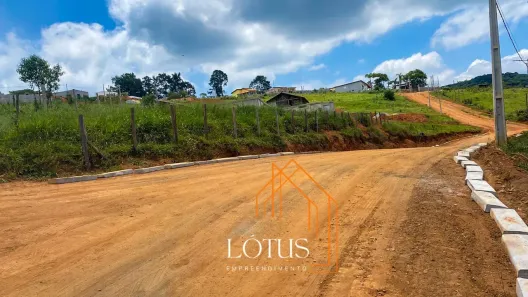 Lote/Terreno à venda, 600m² no Centro, Igaratá