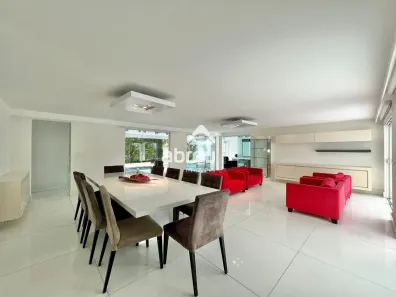 Casa de Condomínio com 7 Quartos à venda, 680m² no Candelária, Natal