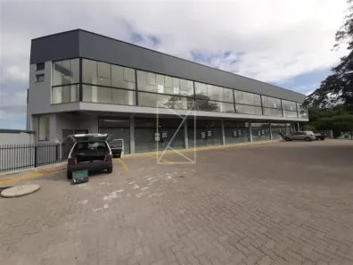Sala Comercial para alugar, 500m² no Esplanada, Caxias do Sul