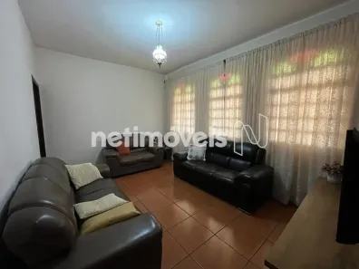 Casa com 3 Quartos à venda, 213m² no Camargos, Belo Horizonte