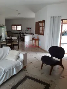 Casa com 3 Quartos à venda, 320m² no Presidente Costa e Silva, Mossoró