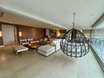 Apartamento com 4 Quartos à venda, 250m² no Santo Amaro, São Paulo