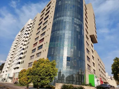 Sala Comercial para alugar, 380m² no Sanvitto, Caxias do Sul