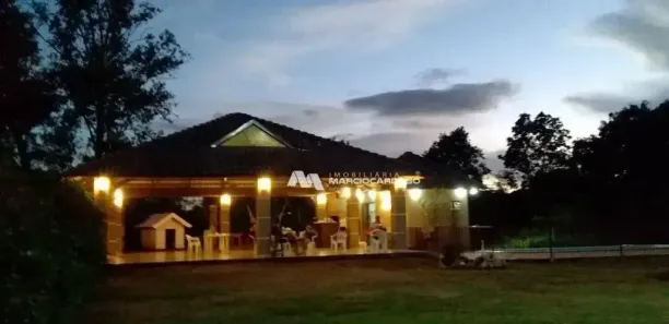 Fazenda/Sítio com 1 Quarto à venda, 200m² no , Guapiaçu