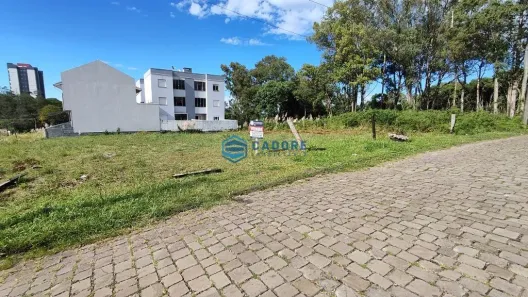 Lote/Terreno à venda, 360m² no Desvio Rizzo, Caxias do Sul