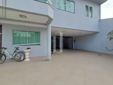 Casa com 5 Quartos à venda, 370m² no Jardim Planalto, Goiânia