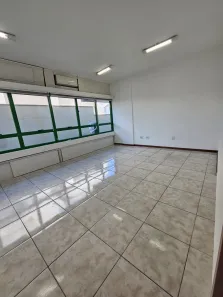Sala Comercial para alugar, 48m² no Petrópolis, Porto Alegre