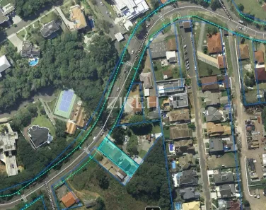 Lote/Terreno à venda, 713m² no Campo Comprido, Curitiba