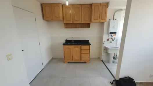 Apartamento com 2 Quartos para alugar, 44m² no Parque Maria Helena, São Paulo