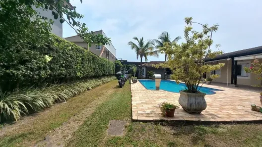 Casa com 3 Quartos à venda, 354m² no Flórida, Praia Grande