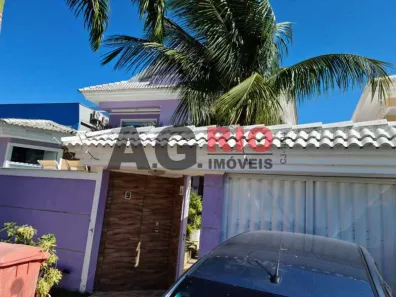 Casa de Condomínio com 3 Quartos à venda, 377m² no Vargem Pequena, Rio de Janeiro