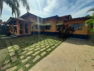 Fazenda/Sítio com 3 Quartos à venda, 290m² no Parque dos Cafezais II, Itupeva