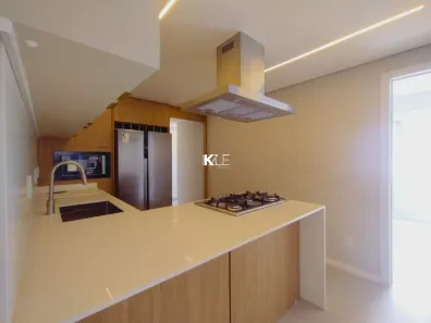 Apartamento com 3 Quartos à venda, 104m² no Balneário, Florianópolis