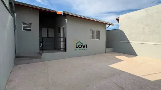 Casa com 2 Quartos para alugar, 90m² no Vila Real, Hortolândia